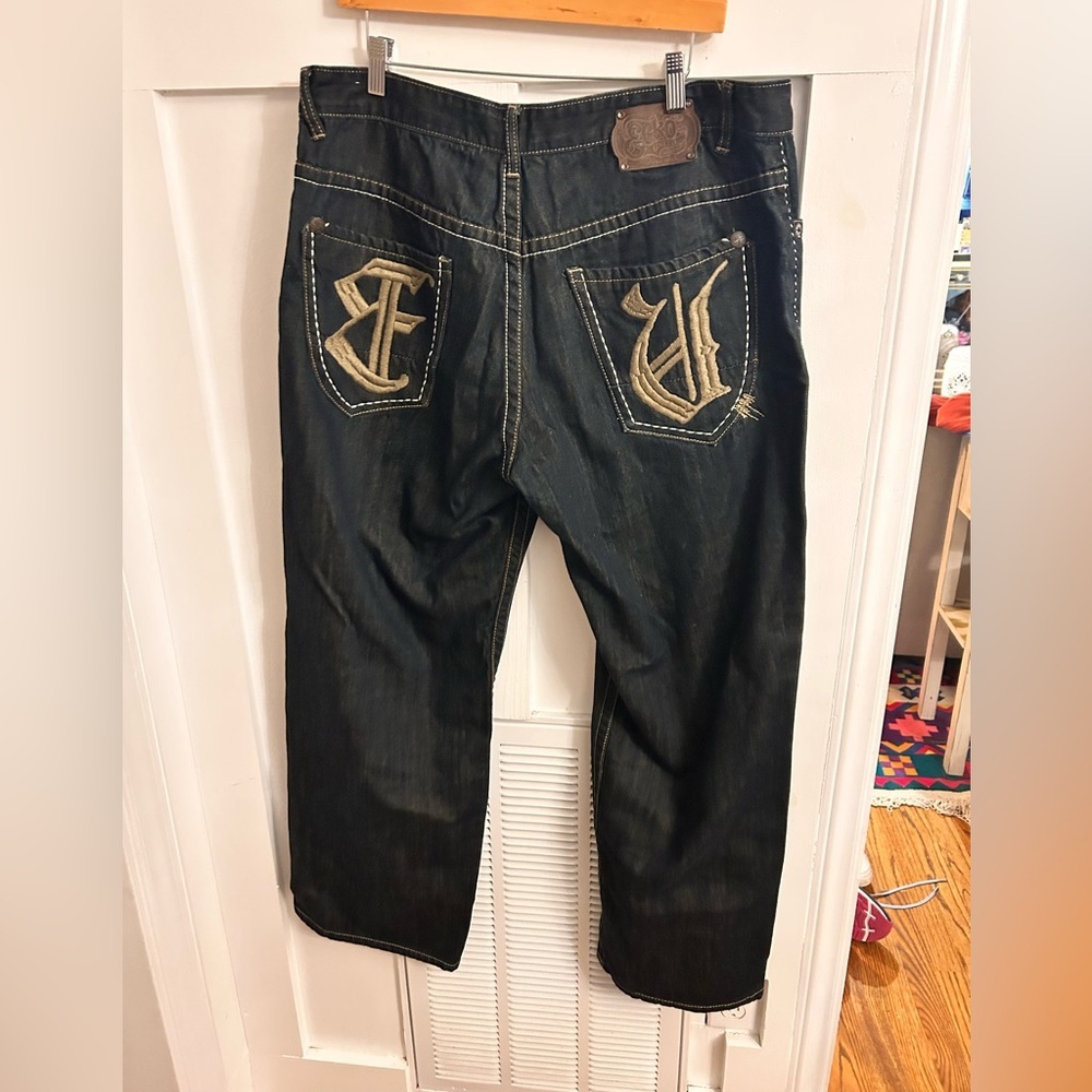 Echo Unlimited Men's dark wash Jeans with Embroidered Pockets retro